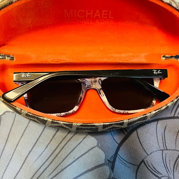 Ray-Ban - Picture 4 of 16